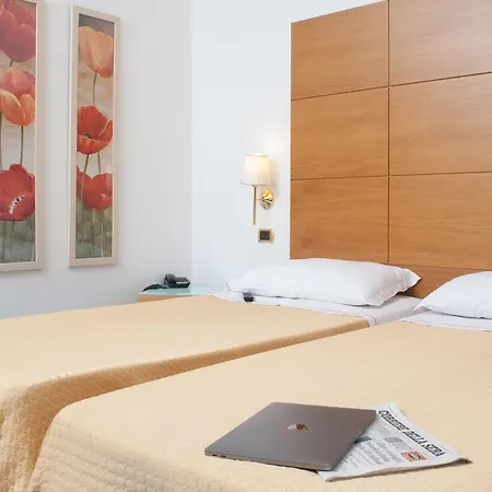City Hotel 3*