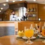 Hotel City Hotel 3*