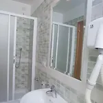 City Hotel