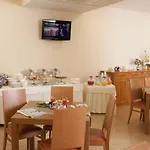 City Hotel 3* Casoria