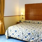 Hotel City Hotel 3*