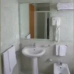 City Hotel