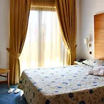 Hotel City Hotel 3*
