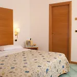 City Hotel 3*