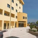City Hotel
