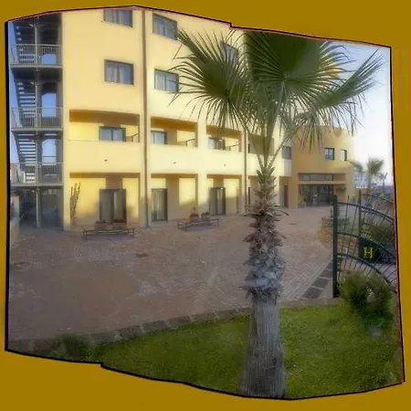 Hotel City Hotel