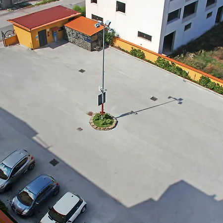 City Hotel