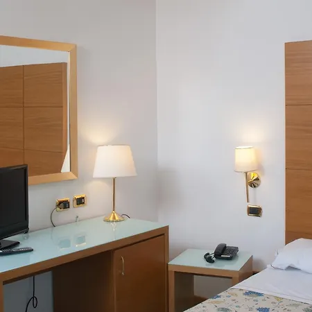 City Hotel 3* Casoria