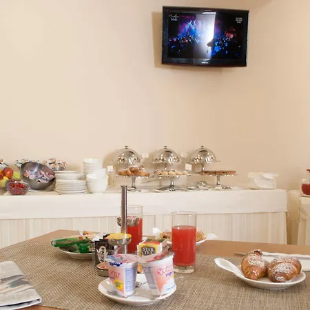 Hotel City Hotel 3*
